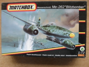 MATCHBOX 1/72 40100 MESSERSCHMITT Me 262 BLITZ BOMBER